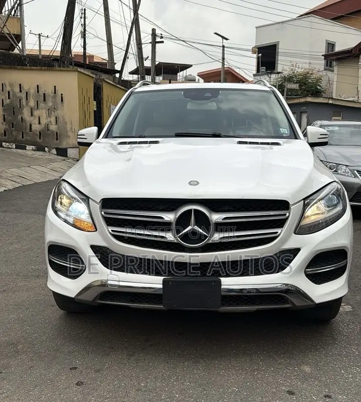 Mercedes-Benz GLE-Class 2016 White