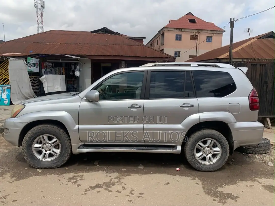 Lexus GX 470 Sport Utility 2005 Silver