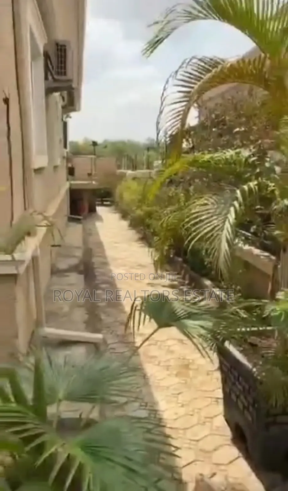 4bdrm Duplex in River Park Estate, Sabon Lugbe for sale