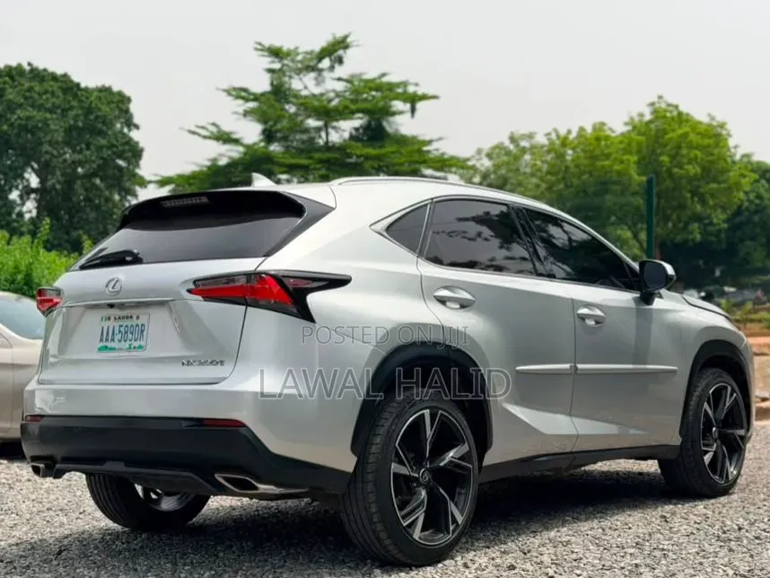 Lexus NX 2015