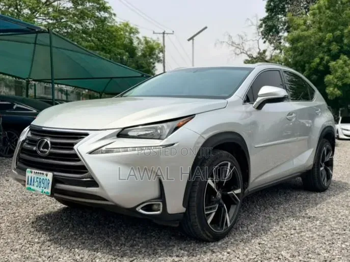 Lexus NX 2015