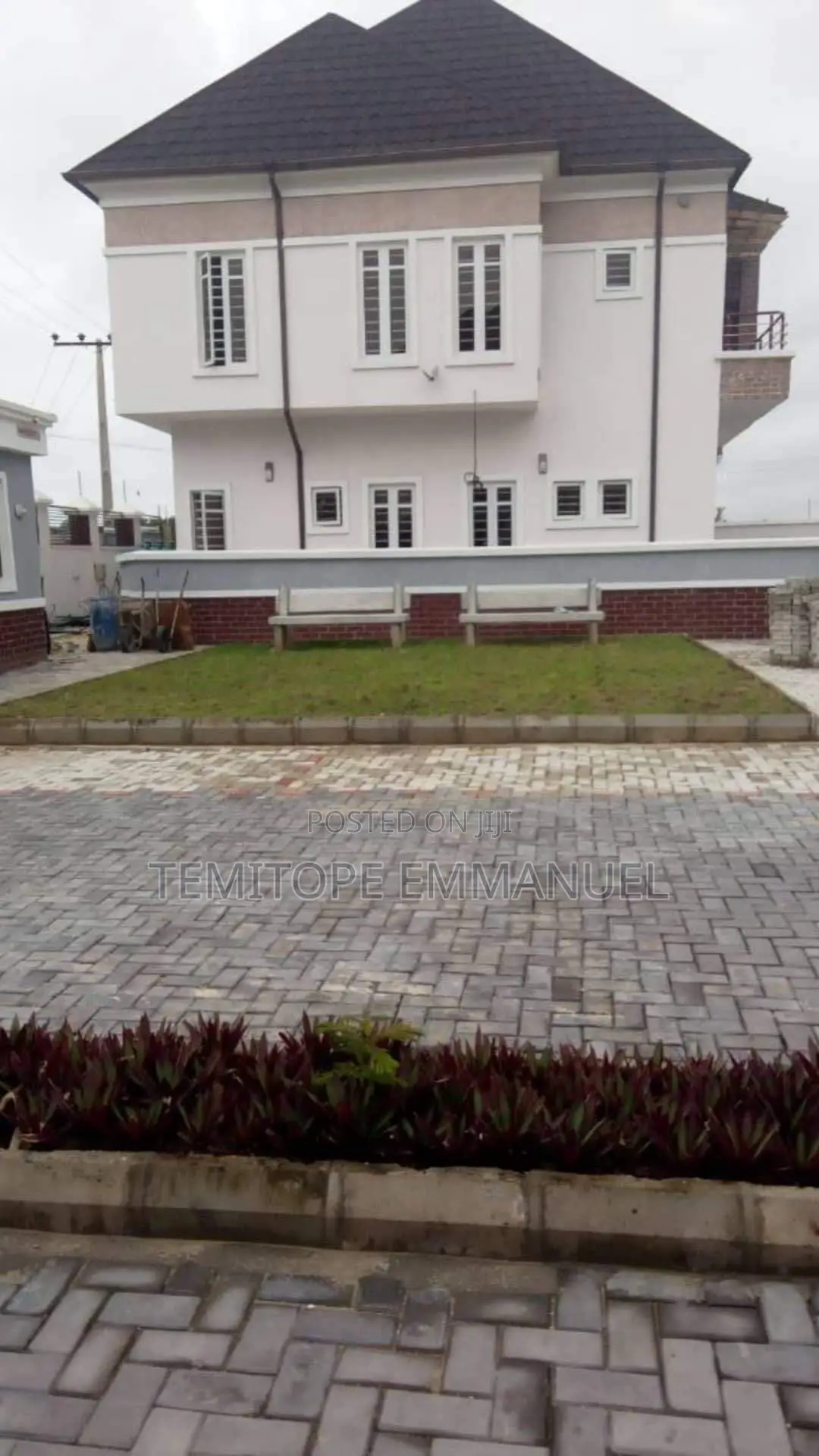 Furnished 4bdrm Duplex in Lekki for sale