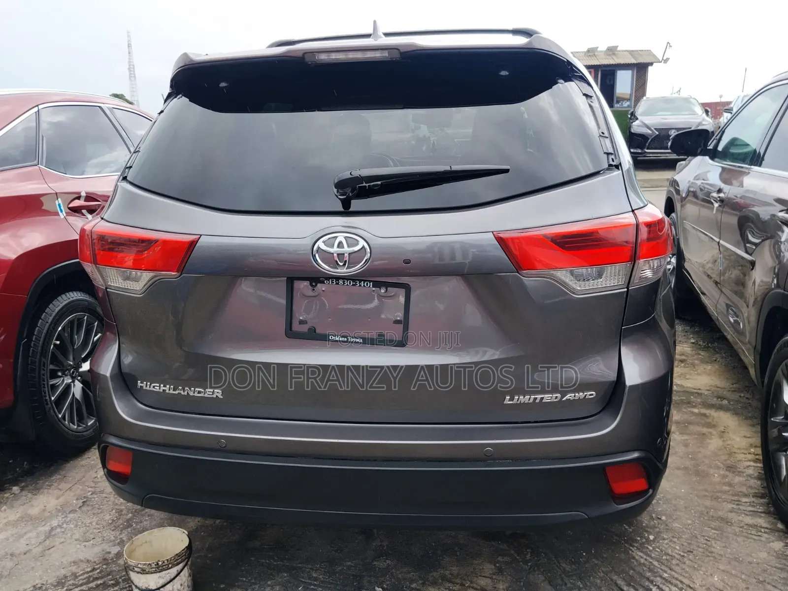 Toyota Highlander Limited Platinum V6 4x4 (3.5L 6cyl 6A) 2016 Gray