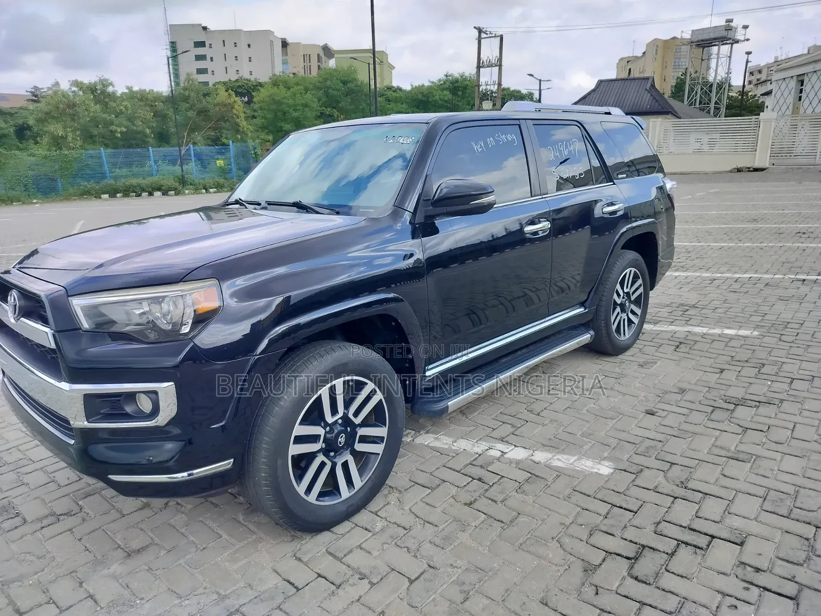 Toyota 4-Runner Limited 4dr SUV 4WD (4.0L 6cyl 5A) 2015 Black