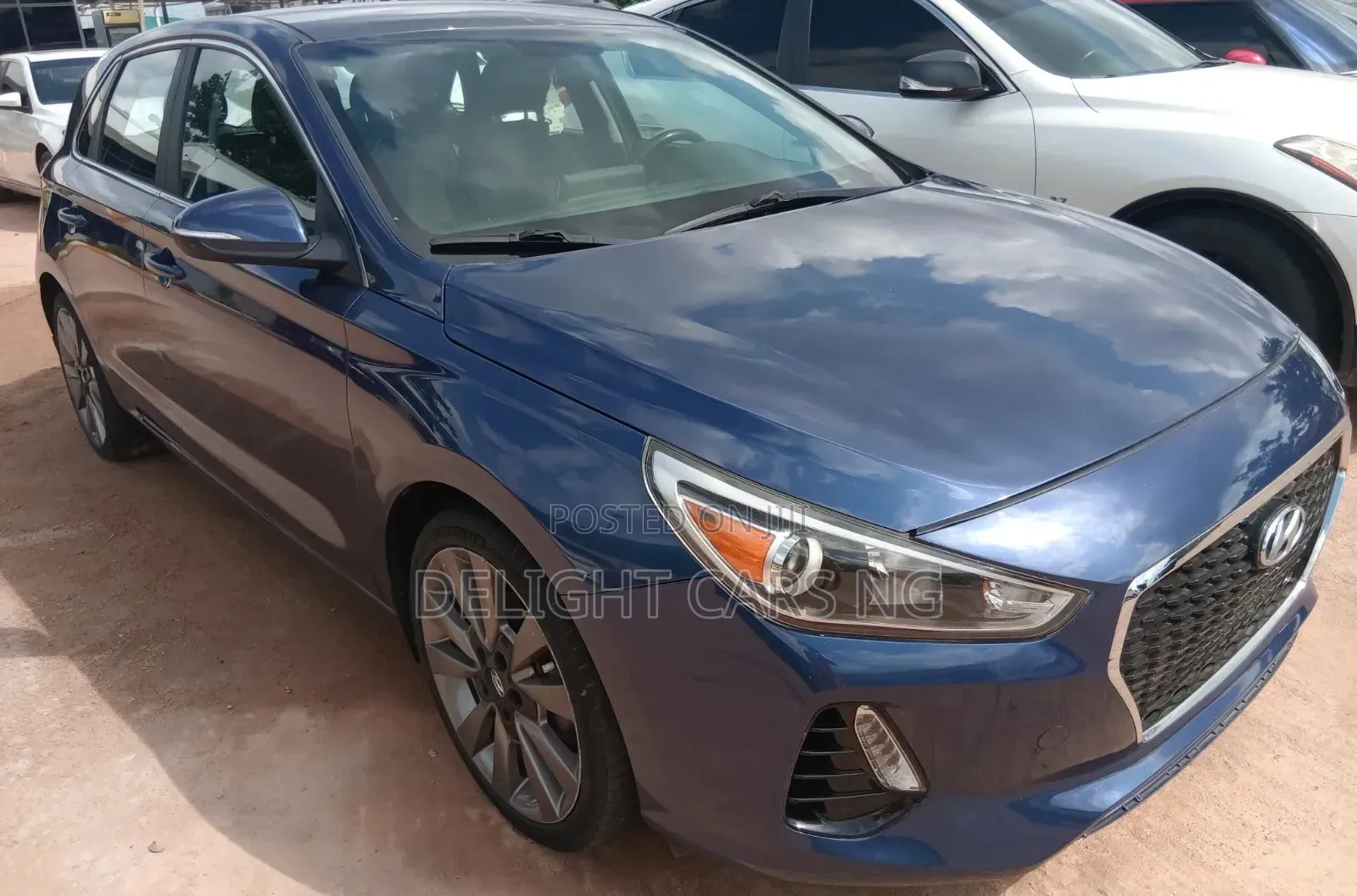Hyundai Elantra Sport Sedan FWD (1.6L 4cyl 6M) 2017 Blue