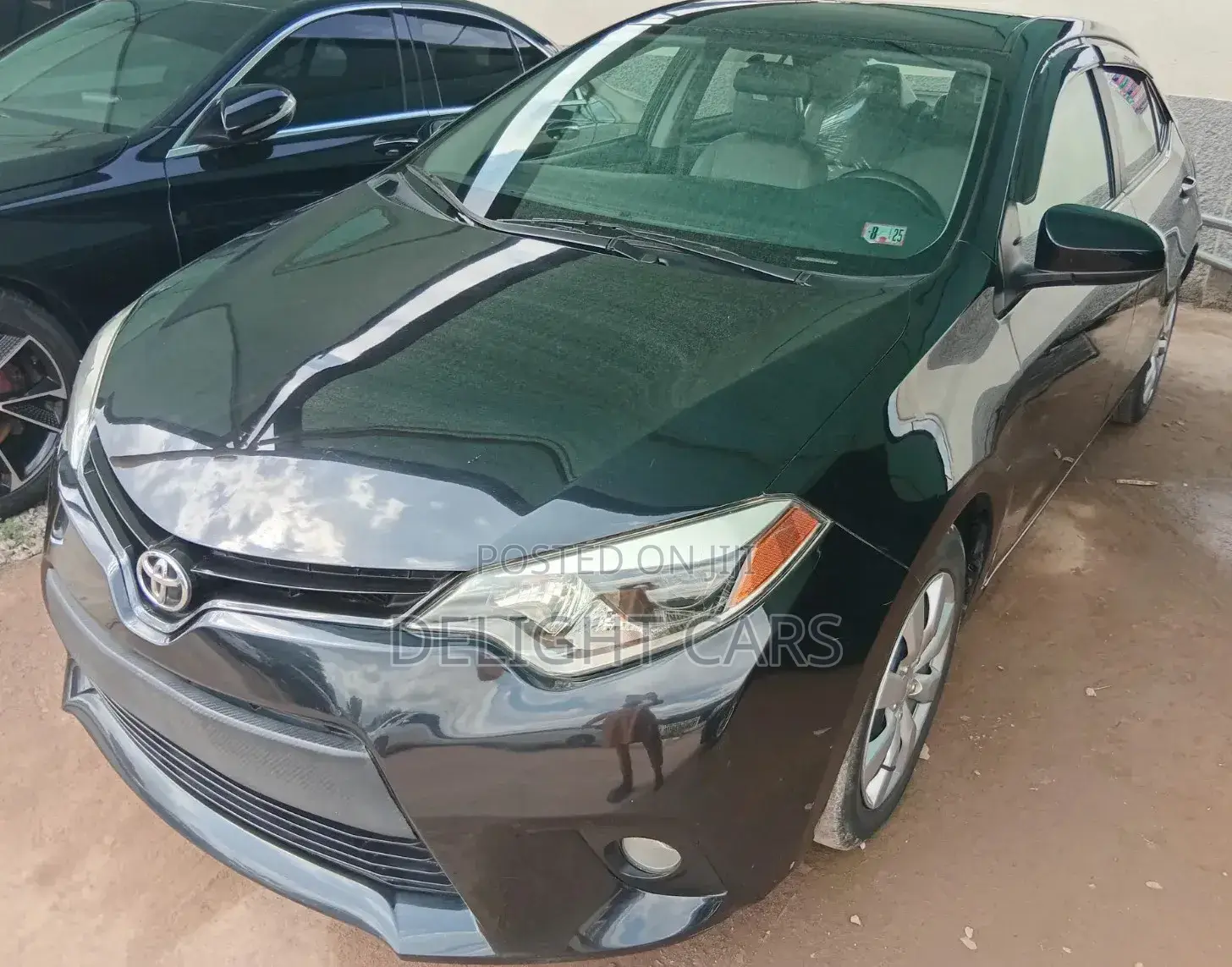Toyota Corolla LE Premium 4dr Sedan (1.8L 4cyl CVT) 2016 Matt Black
