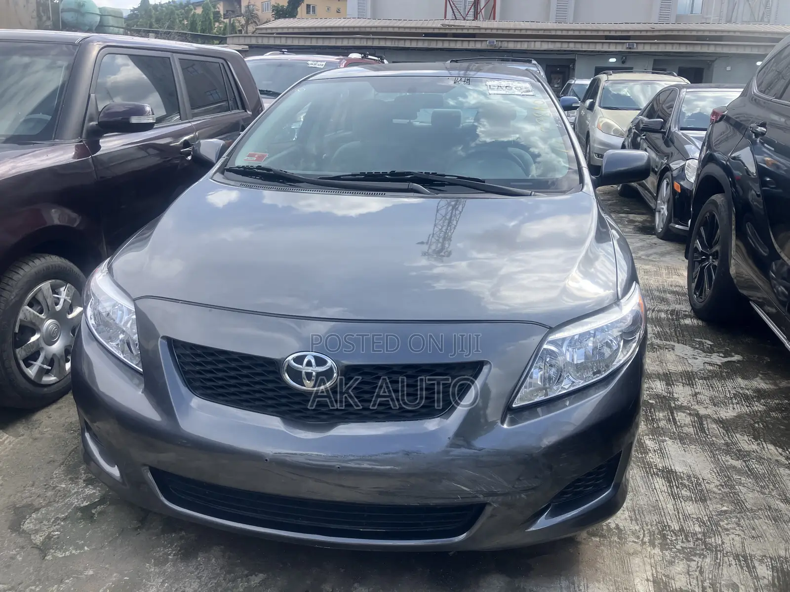 Toyota Corolla LE 4dr Sedan (1.8L 4cyl 4A) 2010 Gray