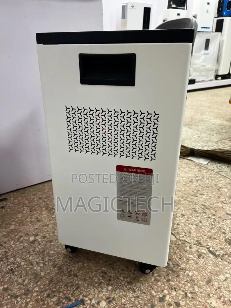Suntrick 1.6kva Inverter + 2.5kwh Battery Solar Power Station