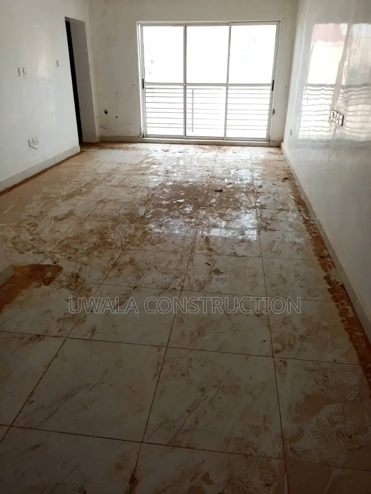 4bdrm Townhouse / Terrace in Mabushi for rent