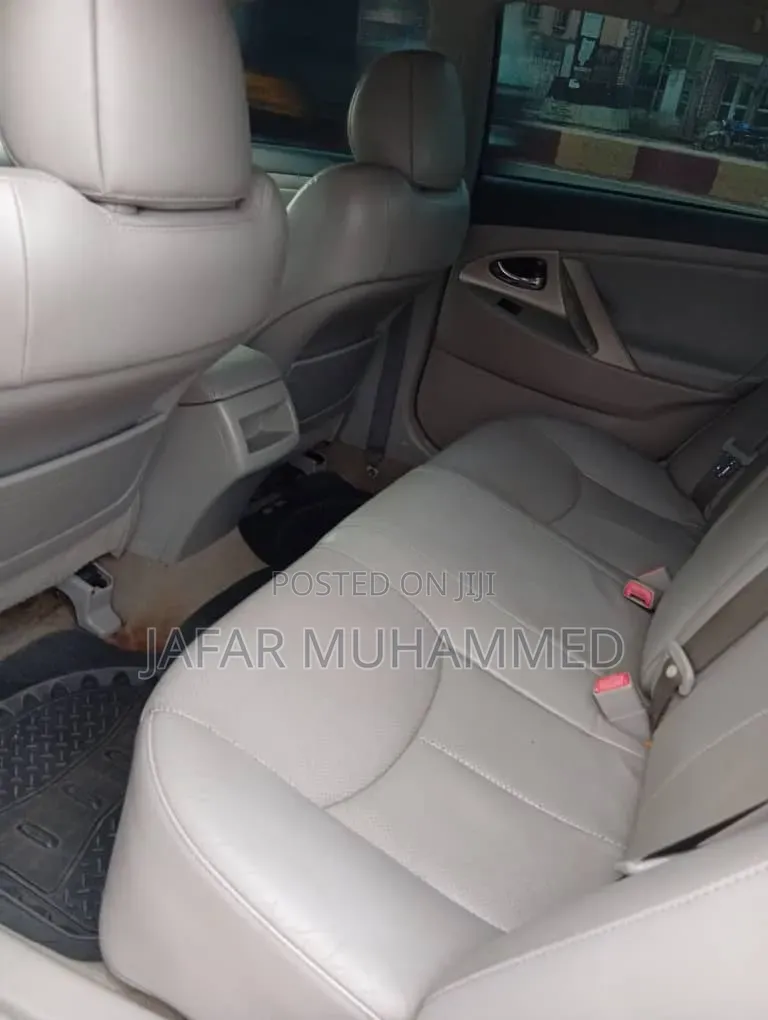 Toyota Camry 2008 Silver