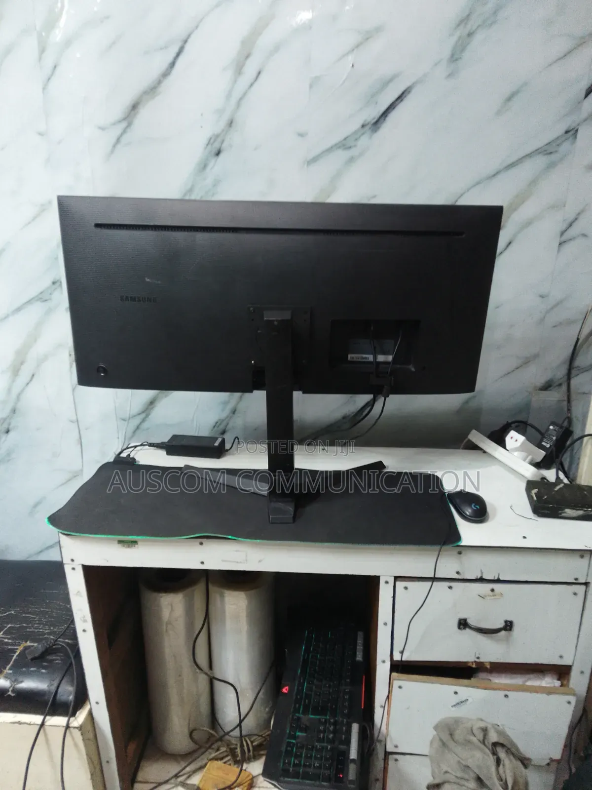 Samsung 34 Inches Ultrawide WQHD 3440x1440 21:9 Ratio. 60hz Va Panel