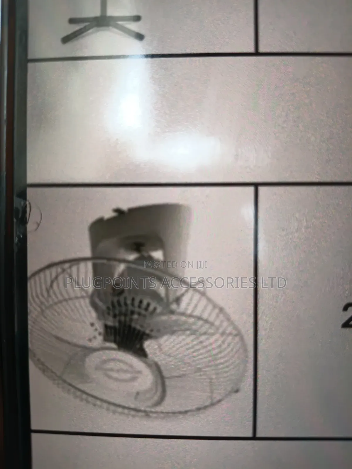 Duravolt Orbit Fan 16" Ac/Dc 20w