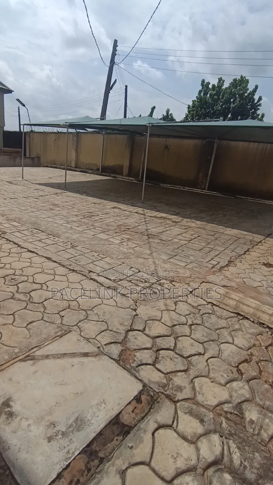 2bdrm Apartment in Ayobo for rent