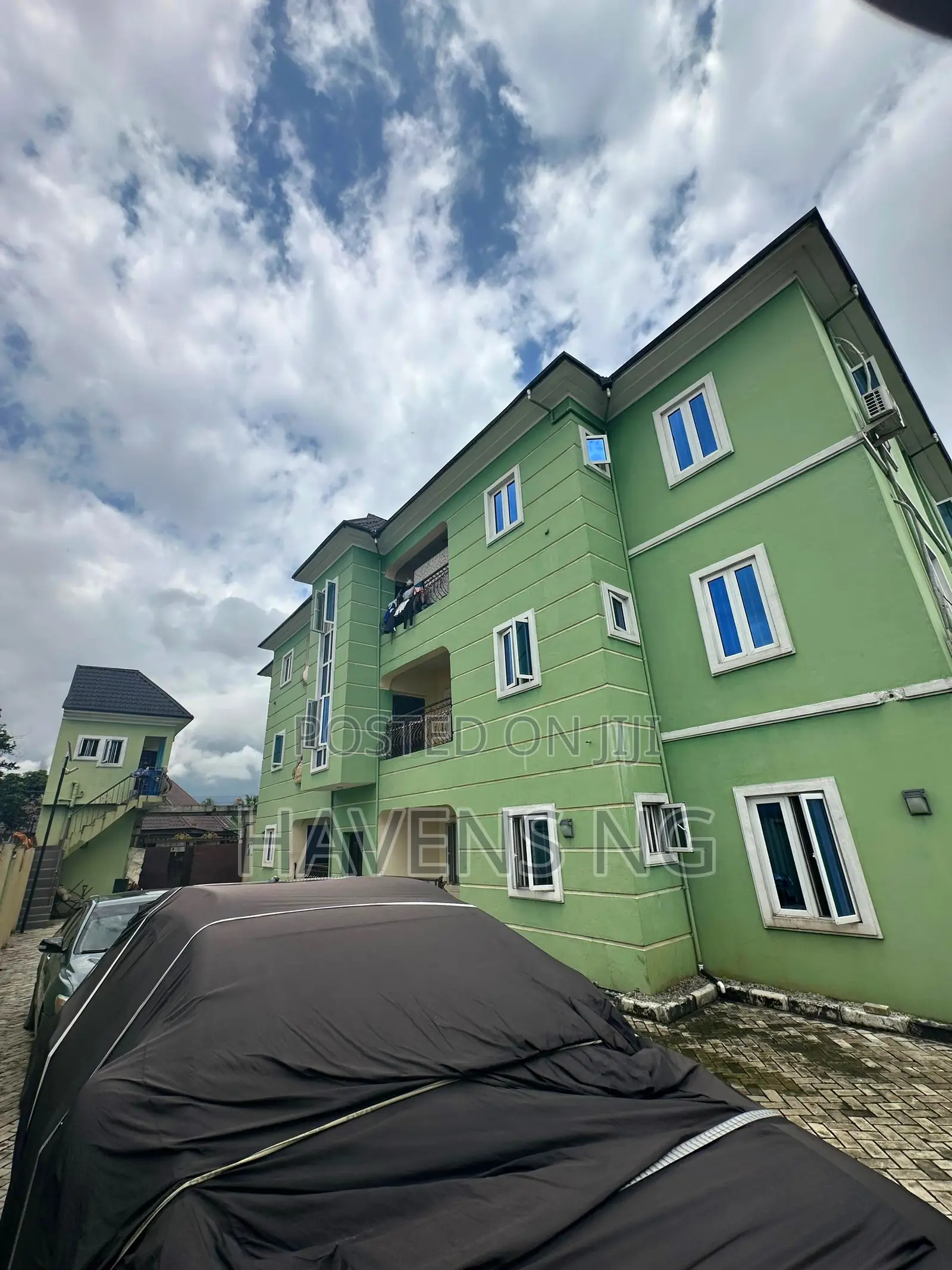 12bdrm Apartment in Rukpokwu for sale