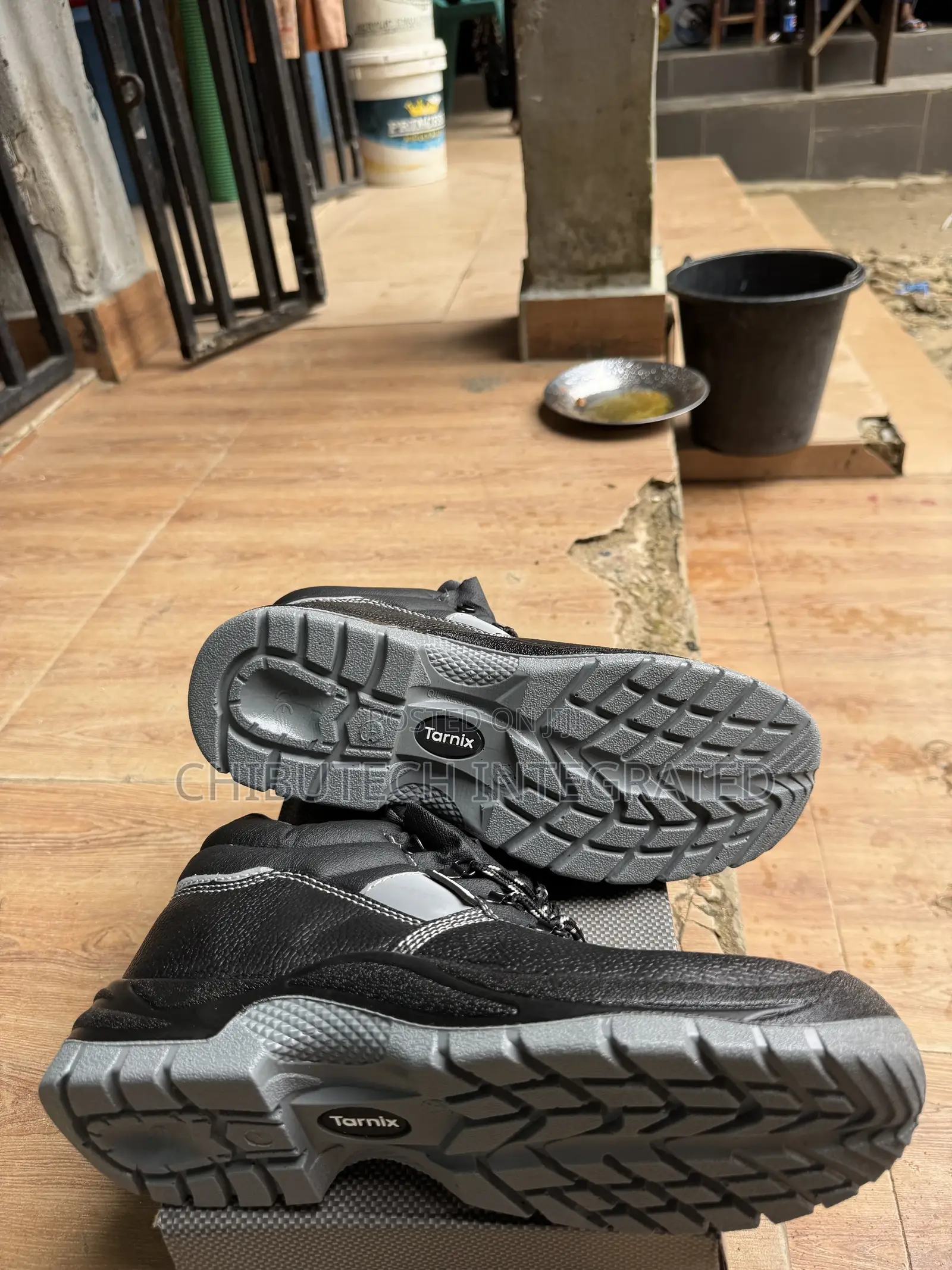 Tarnix Safety Boots