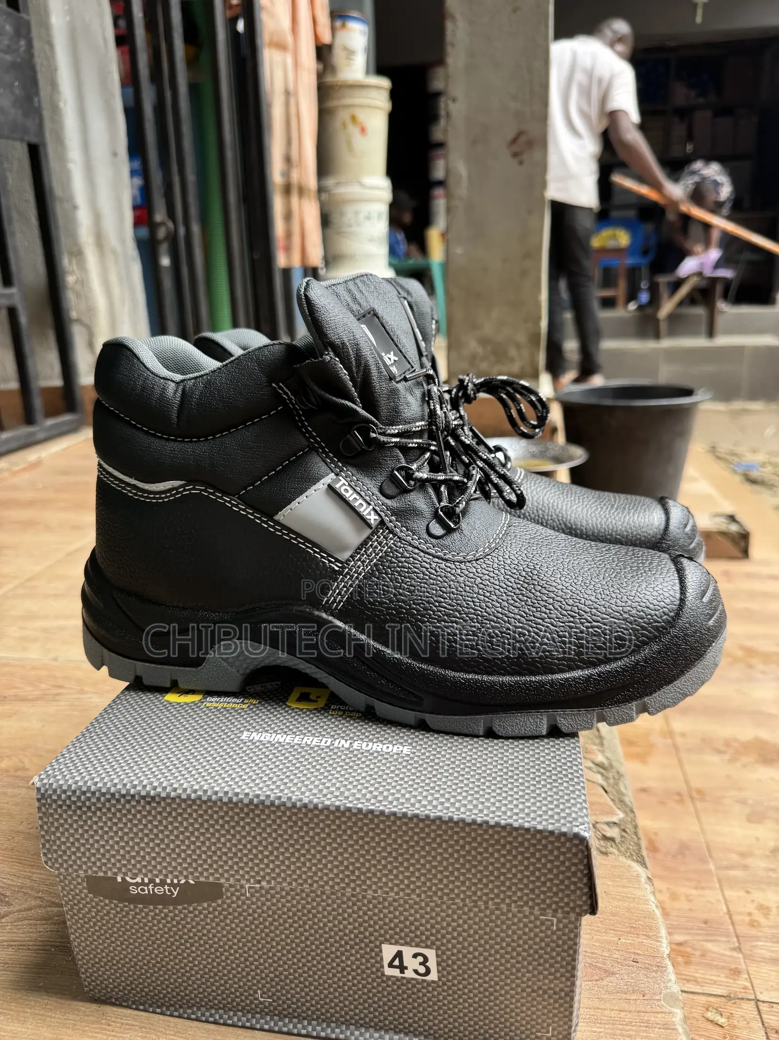 Tarnix Safety Boots
