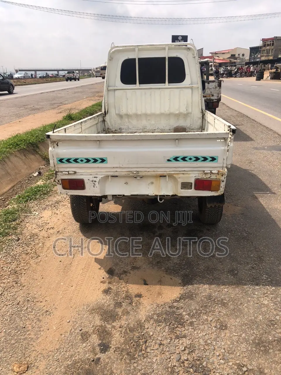 Daihatsu Hijet 2004 White