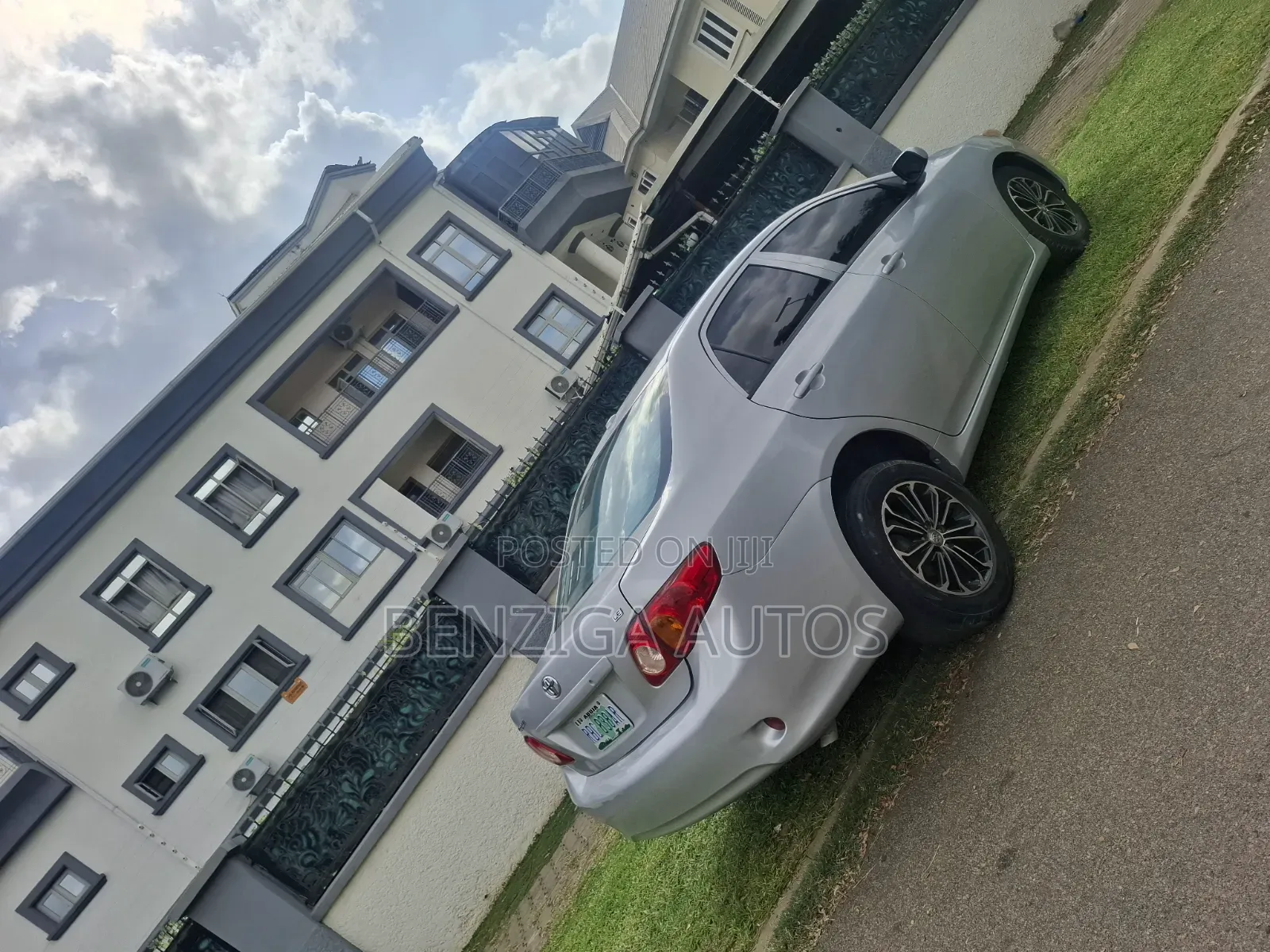 Toyota Corolla 2009 Silver