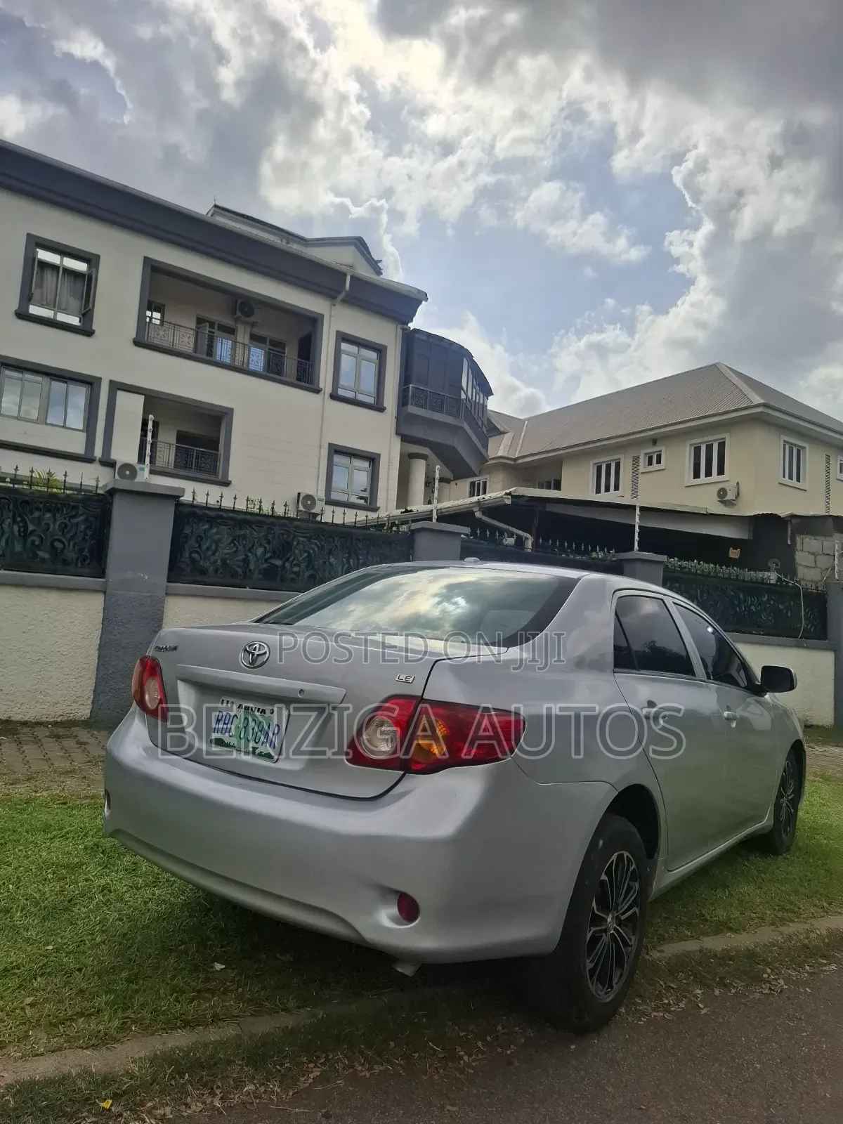 Toyota Corolla 2009 Silver