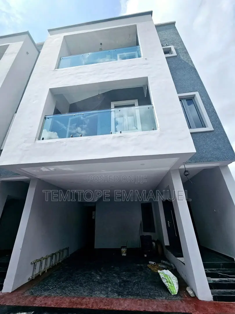 Furnished 4bdrm Duplex in Allen Avenue for sale