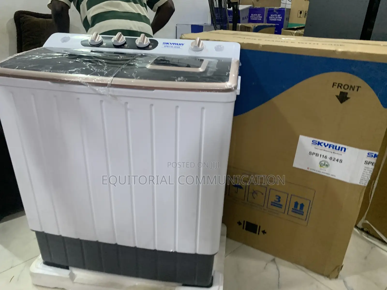 Skyrun 11kg Twin Tub Washer With User-Friendly Controls