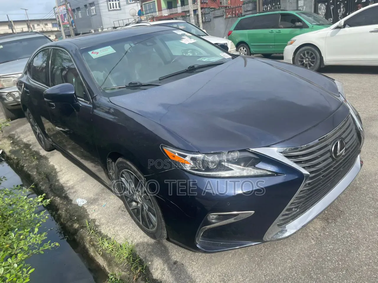 Lexus ES 2018 Blue