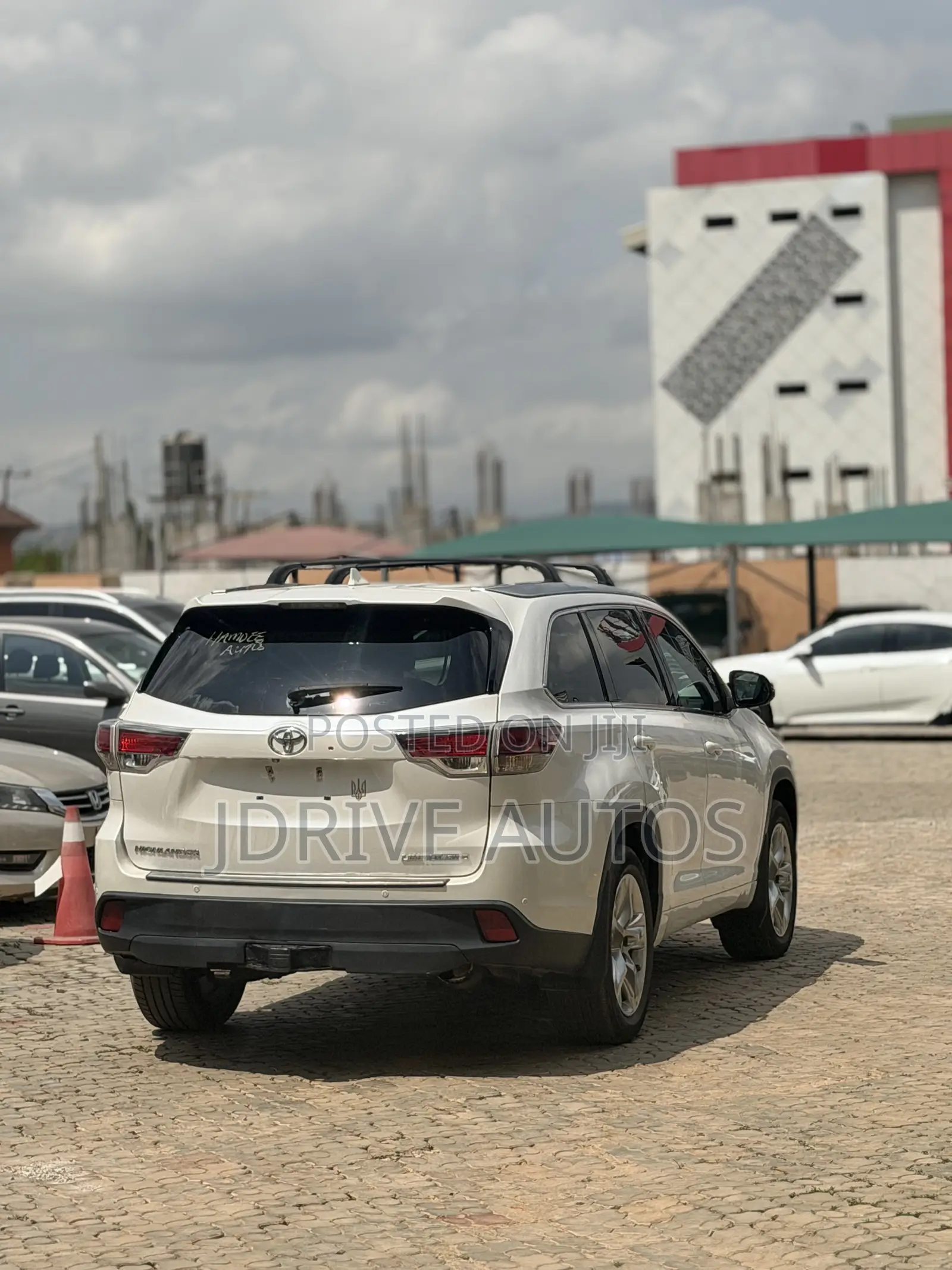Toyota Highlander Limited V6 4x4 (3.5L 6cyl 6A) 2016 White