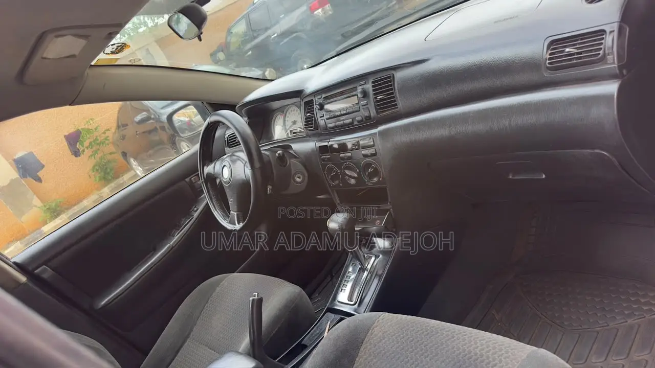 Toyota Corolla 2007 Gray