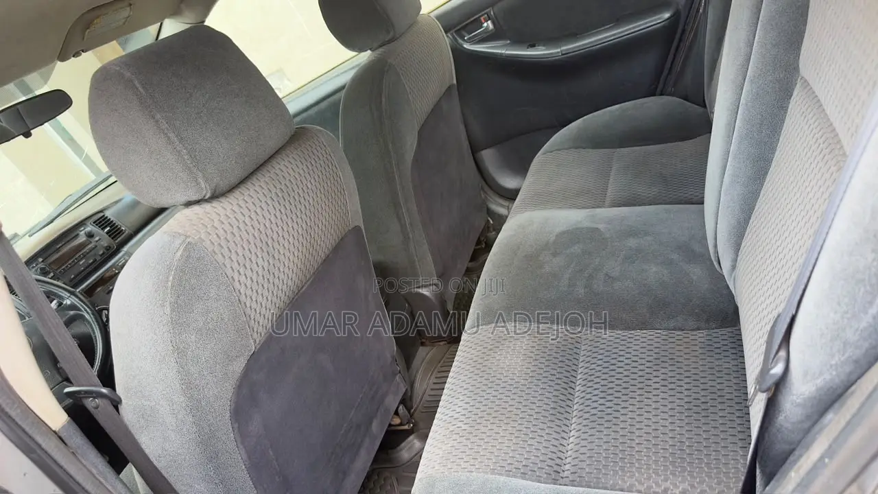 Toyota Corolla 2007 Gray