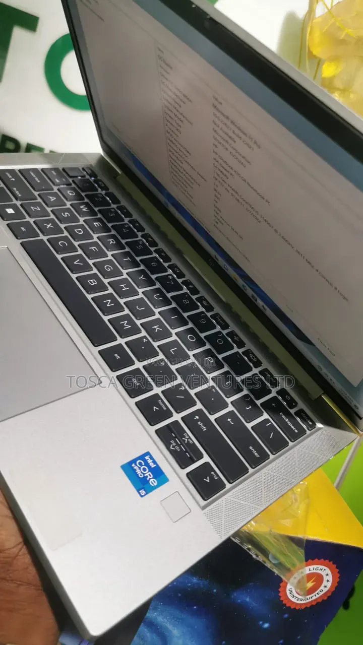 Laptop HP EliteBook 830 G8 8GB Intel Core i5 SSD 256GB