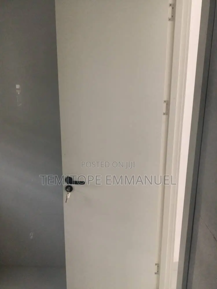 Furnished Mini Flat in Shasha for rent