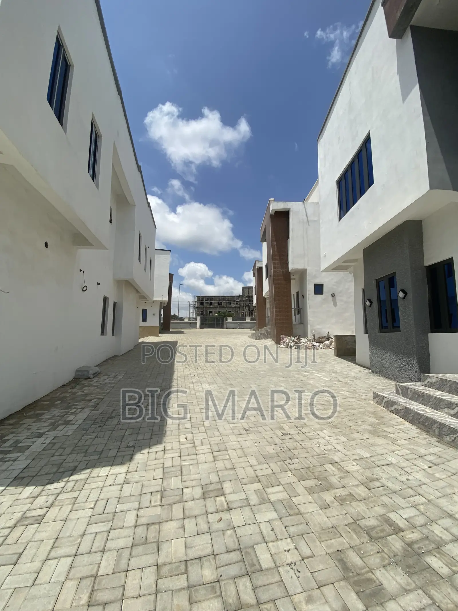 4bdrm Duplex in Guzape for sale