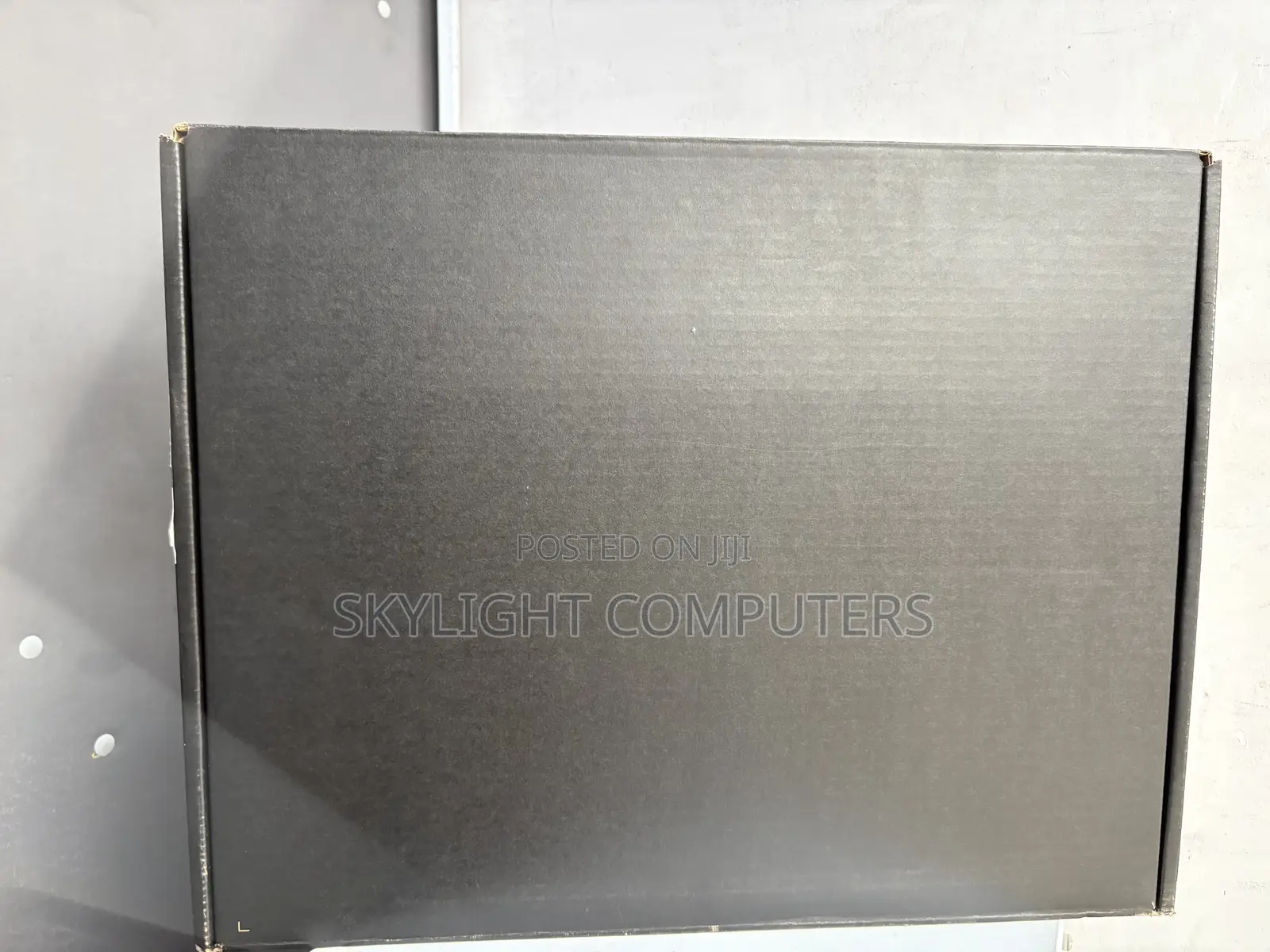 New Laptop Dell Precision 3581 16GB Intel Core i7 SSD 512GB