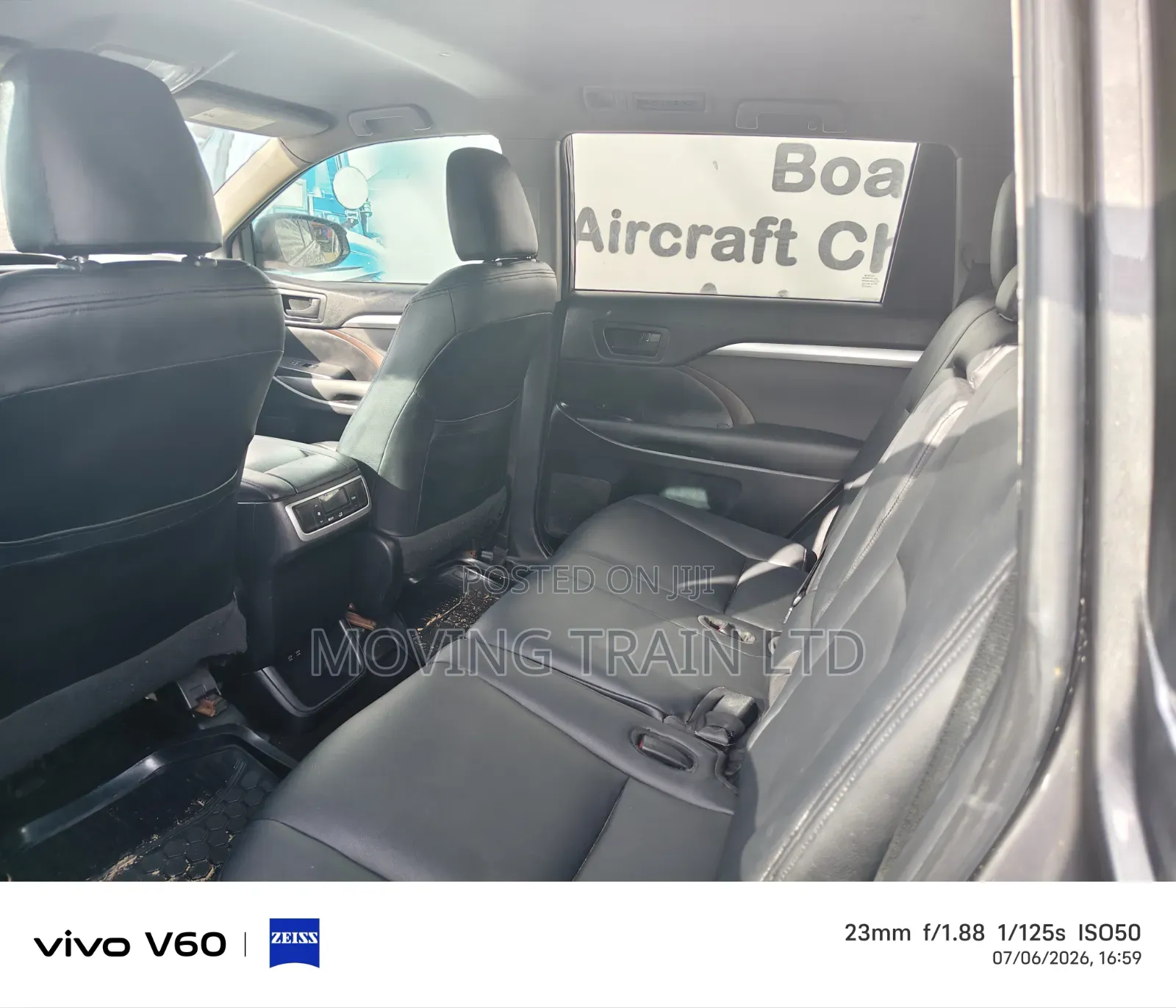 Toyota Highlander XLE 4x2 V6 (3.5L 6cyl 8A) 2018 Gray