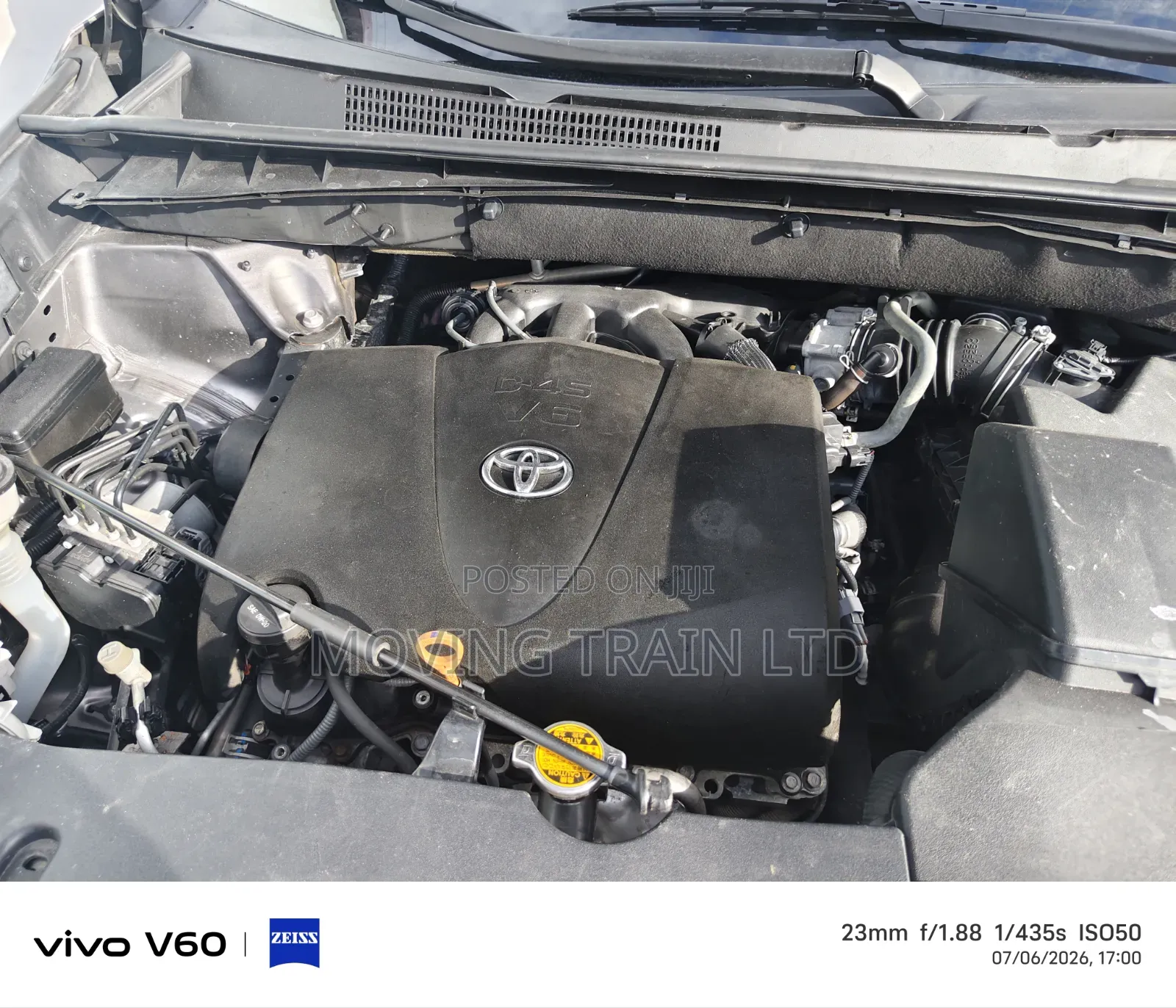 Toyota Highlander XLE 4x2 V6 (3.5L 6cyl 8A) 2018 Gray