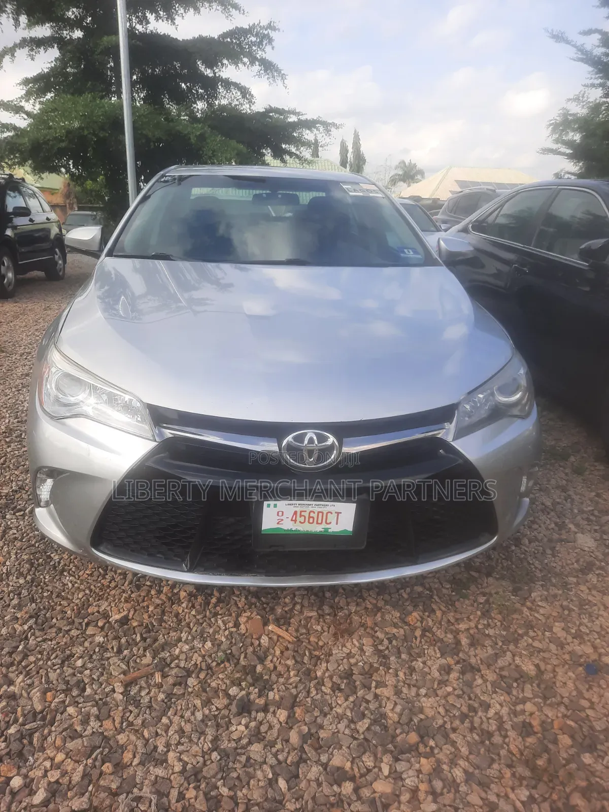 Toyota Camry SE 4dr Sedan (2.5L 4cyl 6A) 2017 Silver