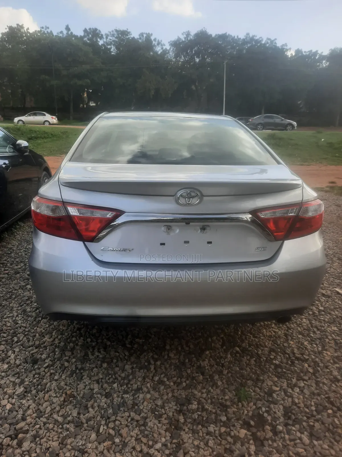 Toyota Camry SE 4dr Sedan (2.5L 4cyl 6A) 2017 Silver