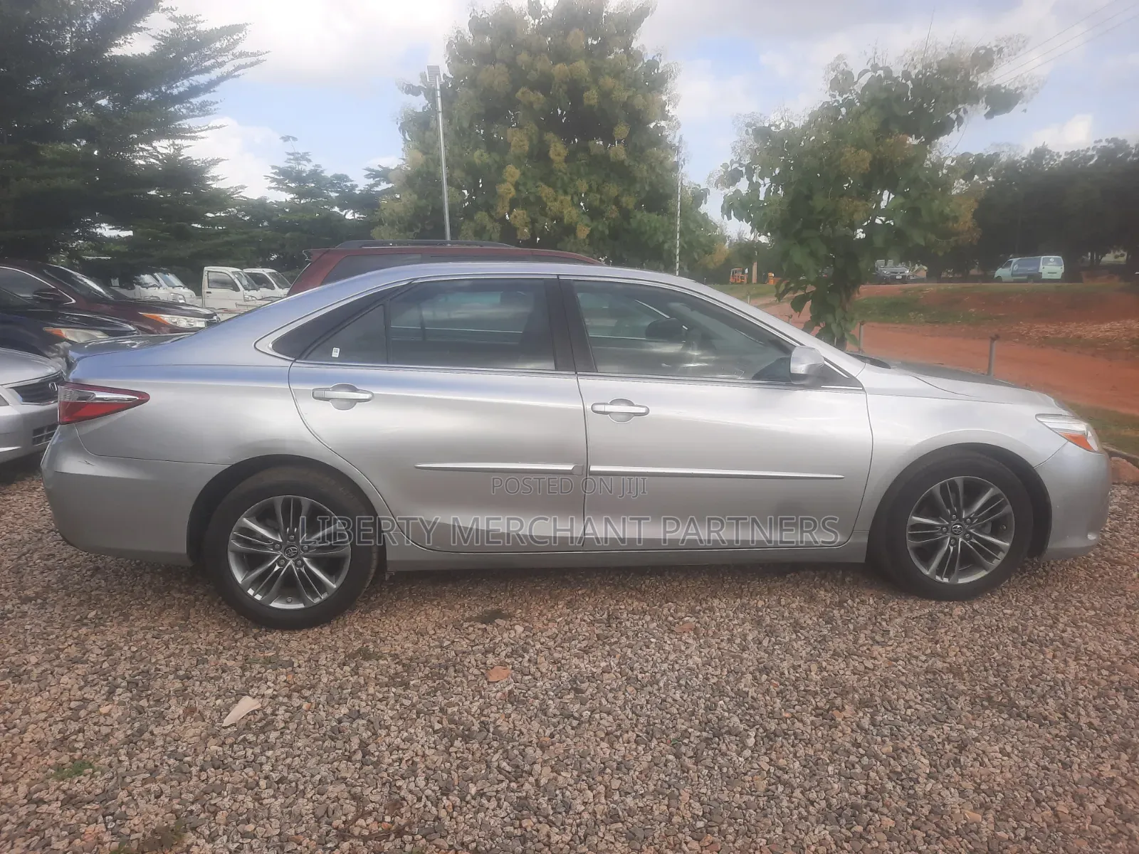 Toyota Camry SE 4dr Sedan (2.5L 4cyl 6A) 2017 Silver