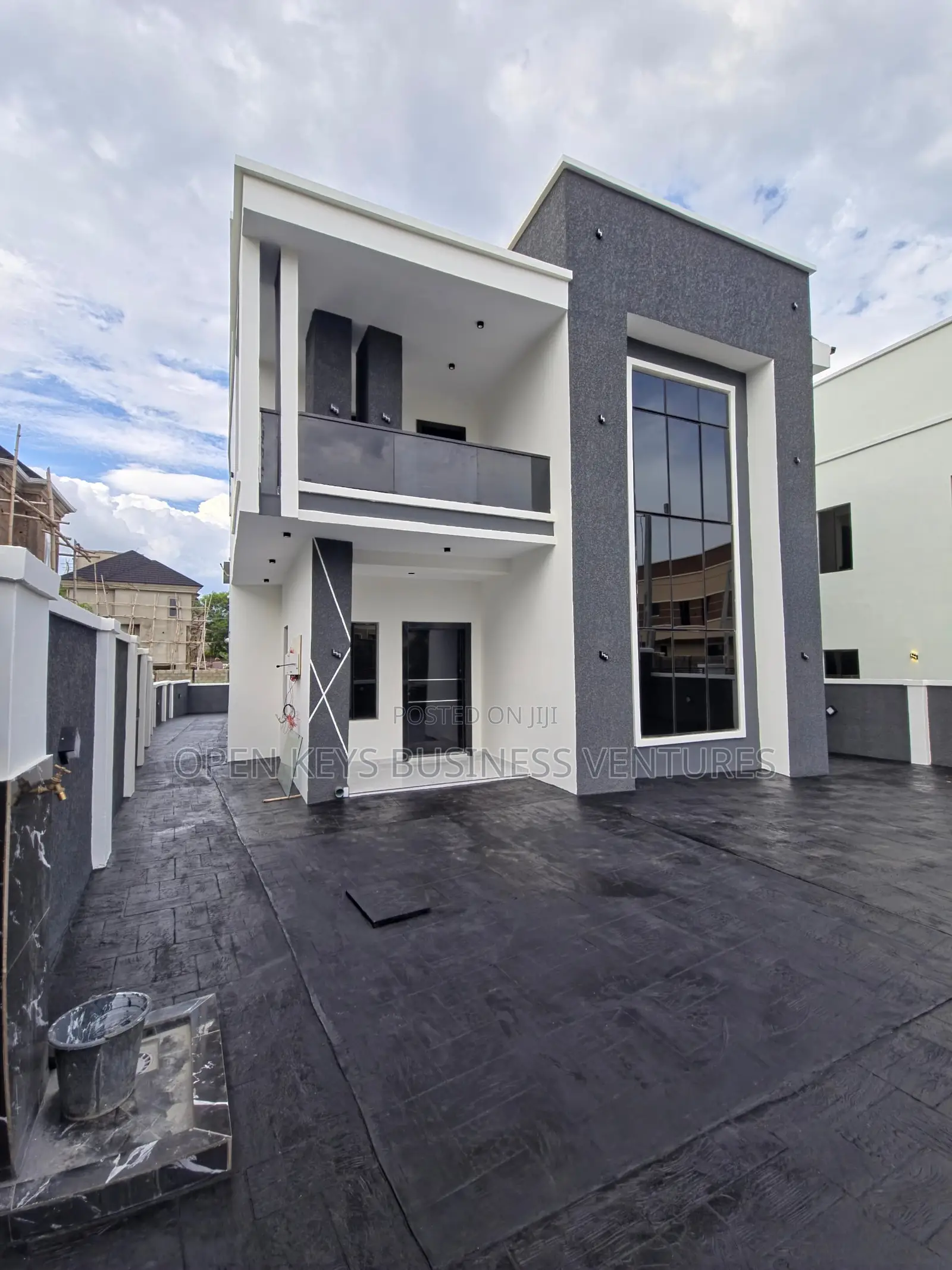Furnished 4bdrm Duplex in Carlton Gate, Akobo for sale