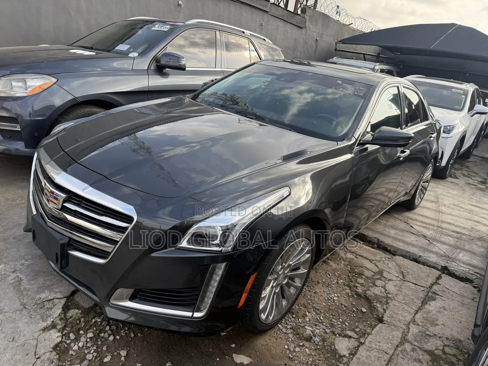 Cadillac CTS Luxury 4dr Sedan (3.6L 6cyl 8A) 2015 Gray