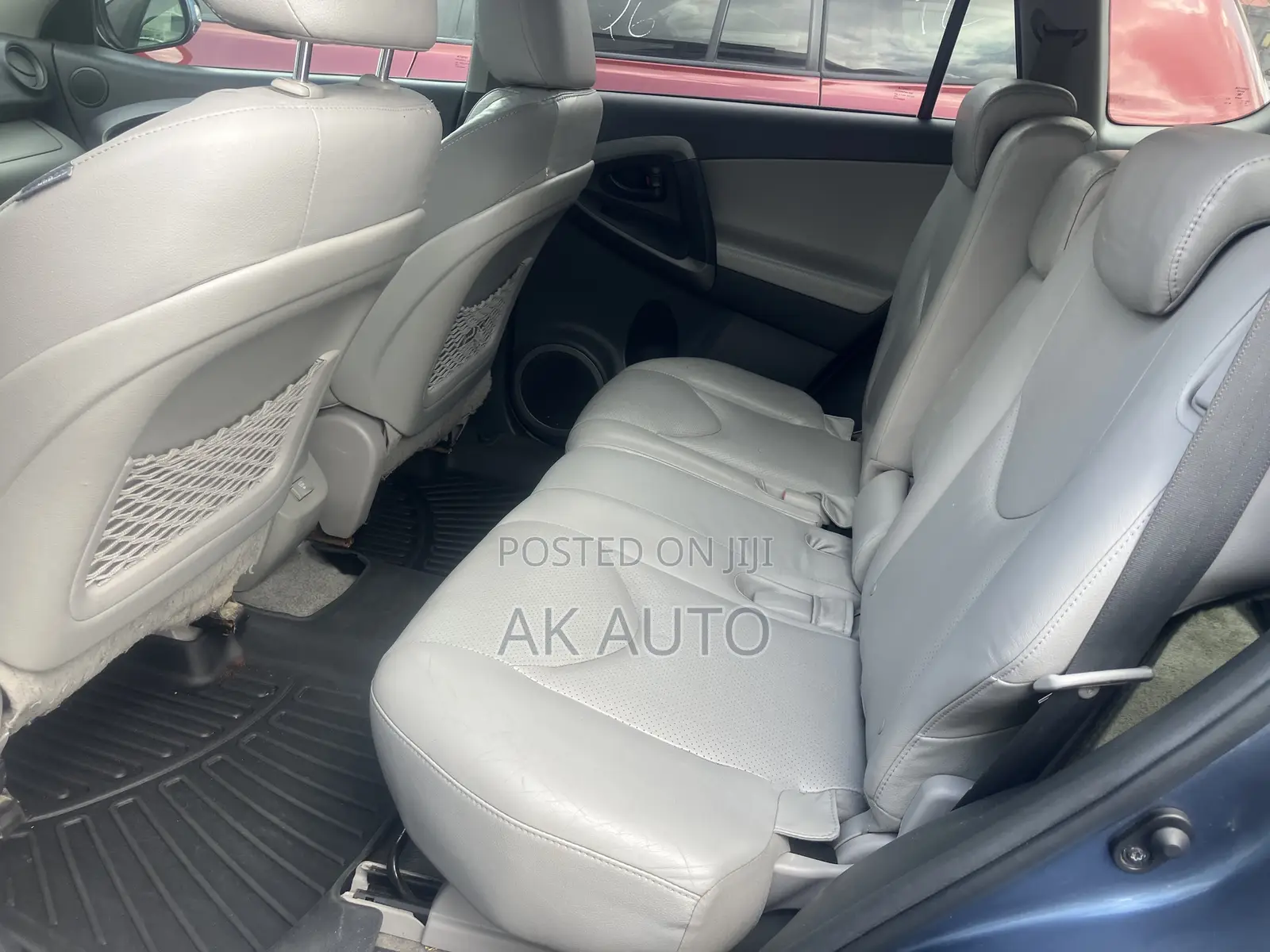 Toyota RAV4 Limited 2011 Blue