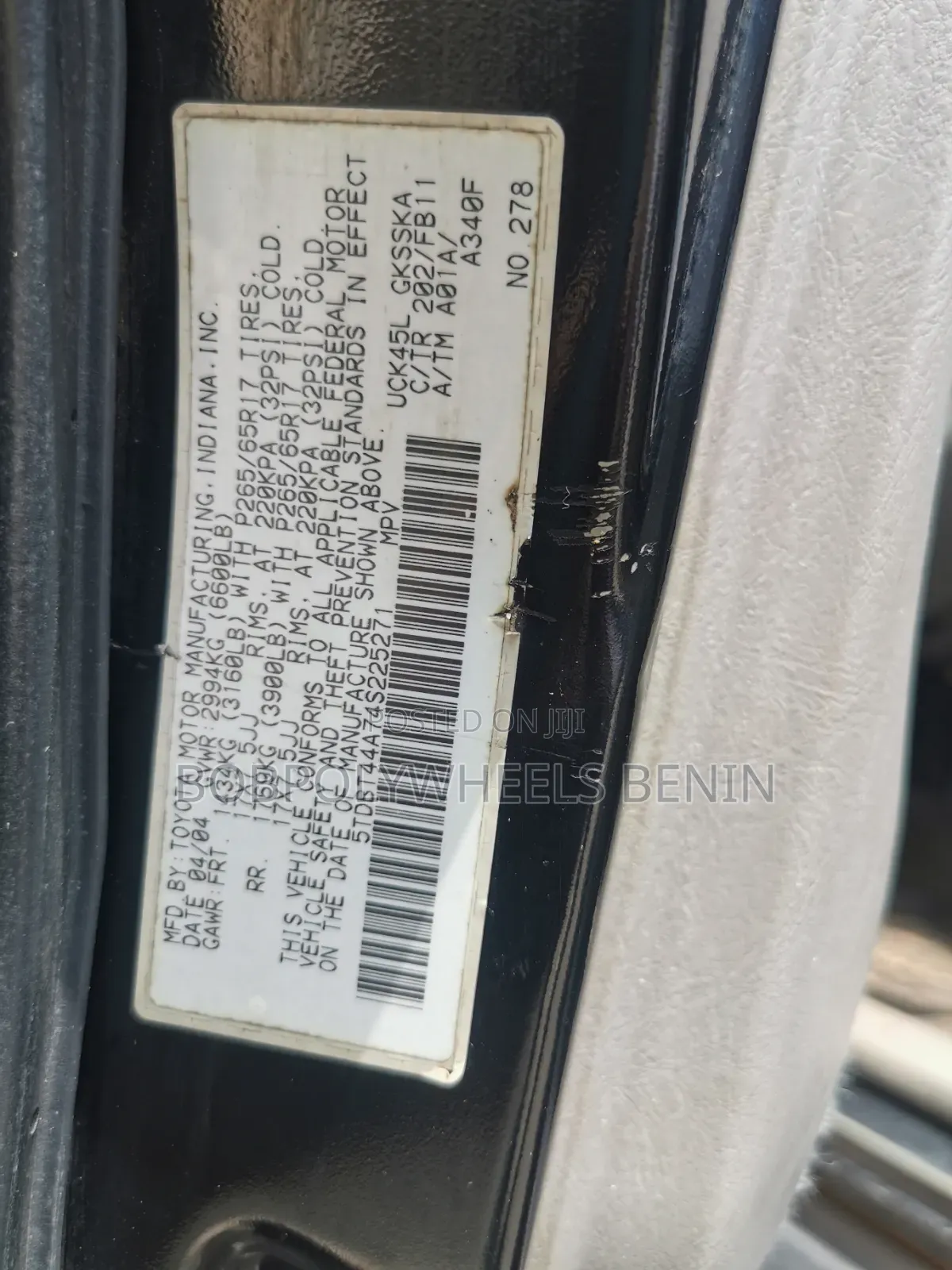 Toyota Sequoia 2004 Black
