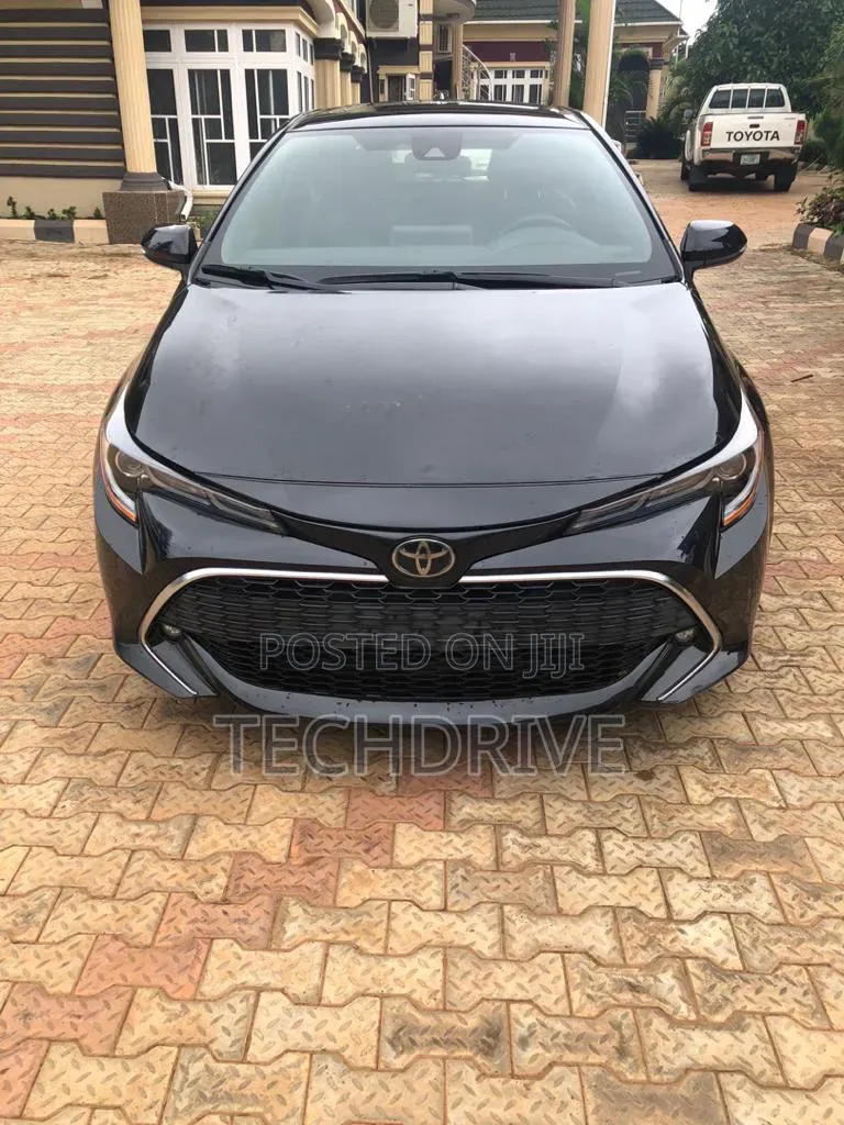 Toyota Corolla XSE (1.8L 4cyl 2A) 2019 Black