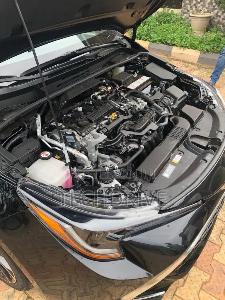 Toyota Corolla XSE (1.8L 4cyl 2A) 2019 Black