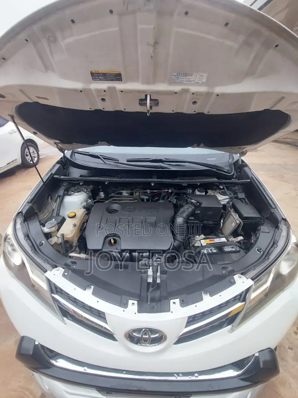 Toyota RAV4 2014 White