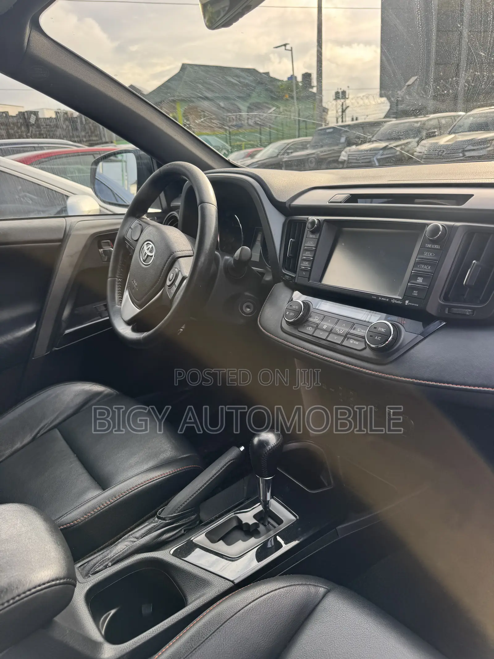 Toyota RAV4 2016 White