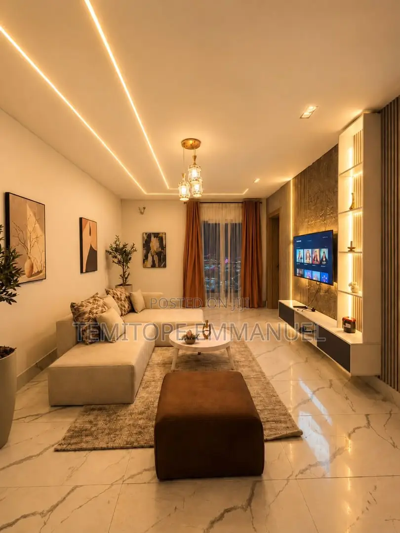 Furnished 2bdrm Apartment in Lekki Phase 1 for sale