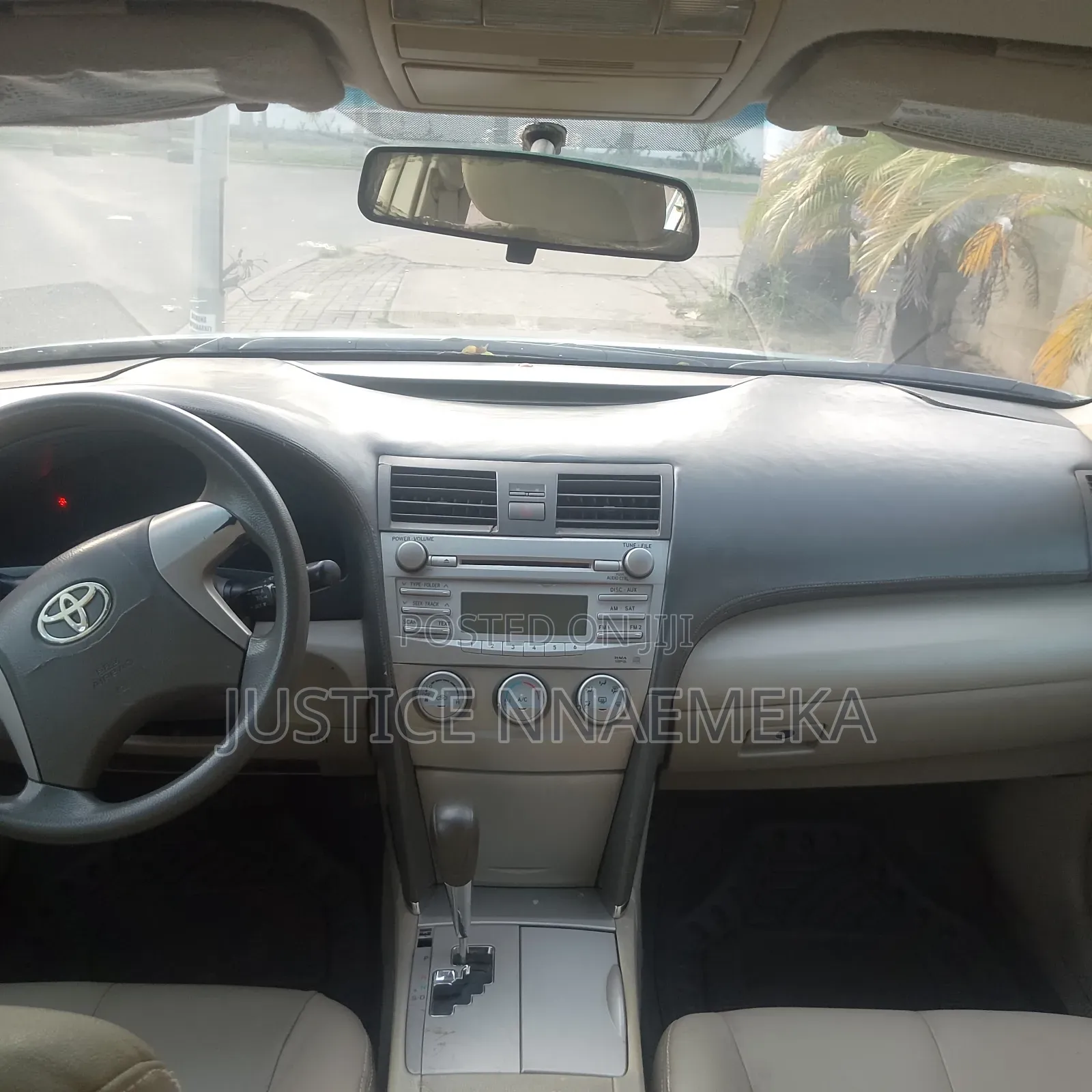 Toyota Camry 2010 Green