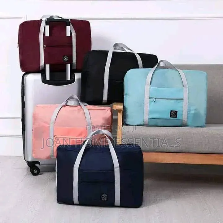 Foldable Waterproof Travel Bag – Large Capacity