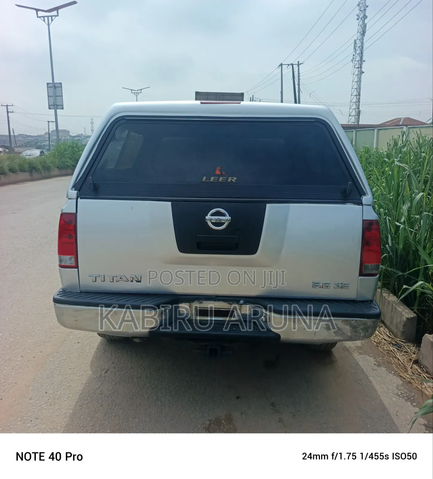Nissan Titan 2010 Silver